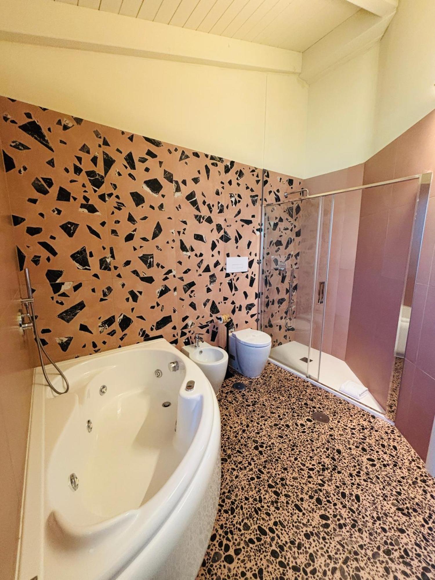 Bed and Breakfast Terra Di Vento Montecorvino Pugliano Экстерьер фото